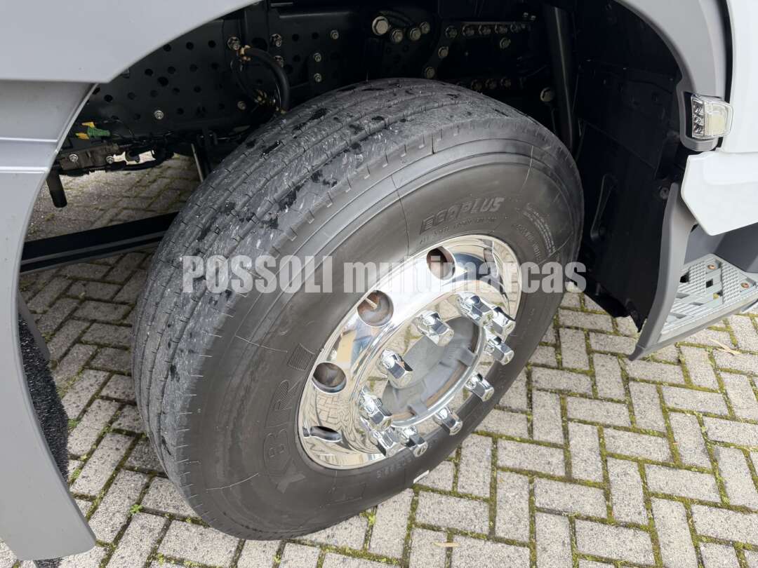 Caminhão MERCEDES BENZ MB 2548 Cavalo Mecânico ANO 2022 de Possoli Multimarcas no Paraná