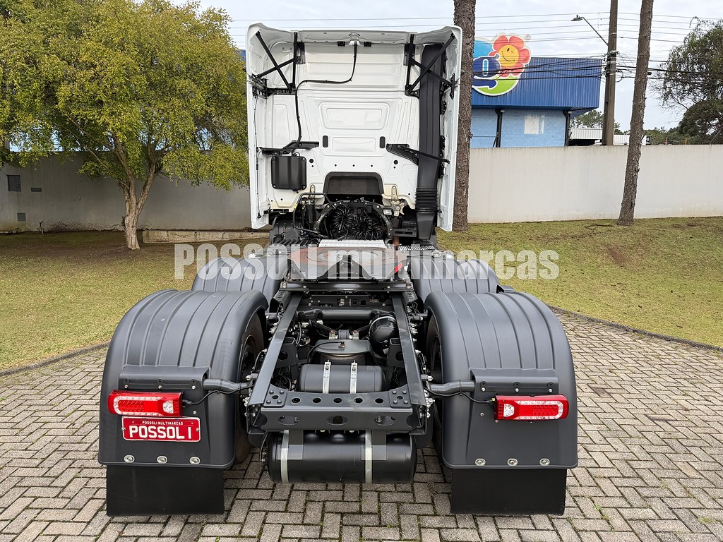 Caminhão MERCEDES BENZ MB 2548 Cavalo Mecânico ANO 2022 de Possoli Multimarcas no Paraná