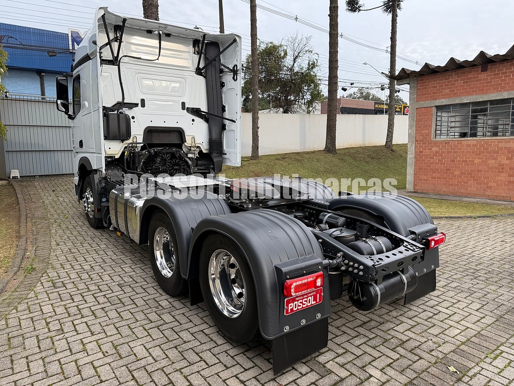 Caminhão MERCEDES BENZ MB 2548 Cavalo Mecânico ANO 2022 de Possoli Multimarcas no Paraná