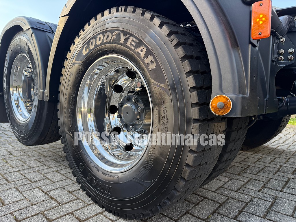 Caminhão IVECO HI WAY 440 Cavalo Mecânico ANO 2019 de Possoli Multimarcas no Paraná