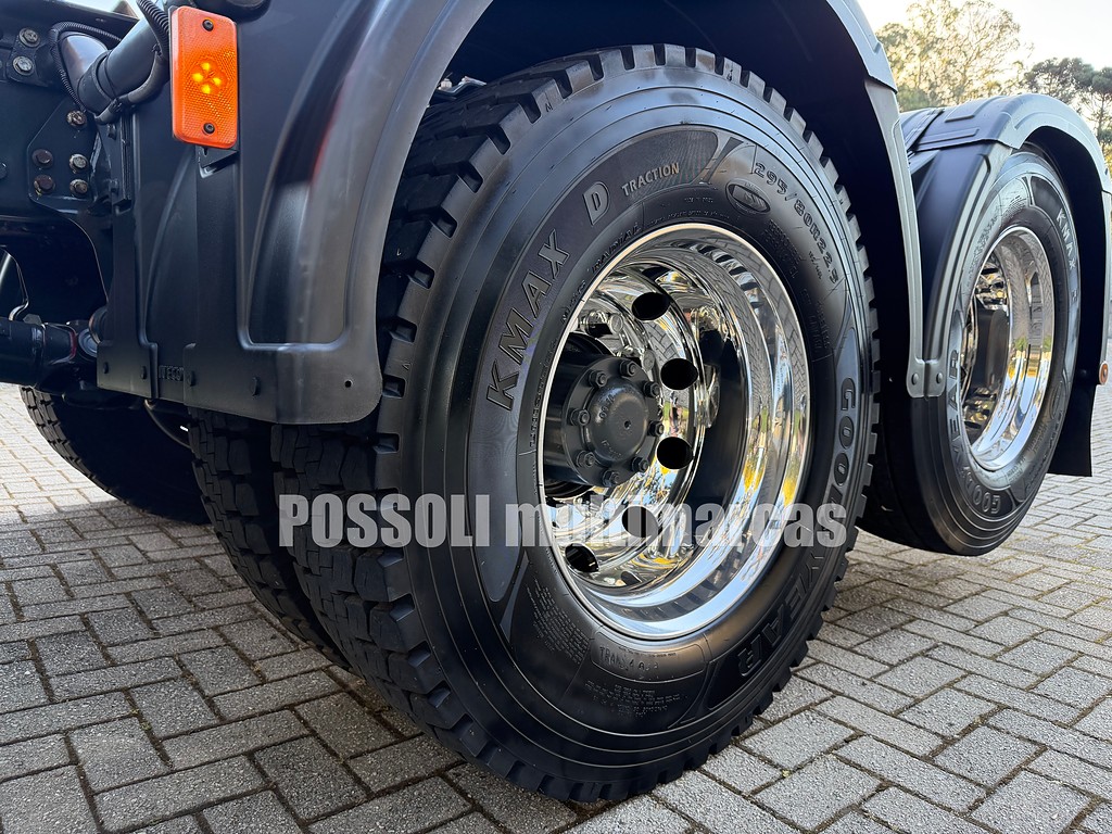 Caminhão IVECO HI WAY 440 Cavalo Mecânico ANO 2019 de Possoli Multimarcas no Paraná