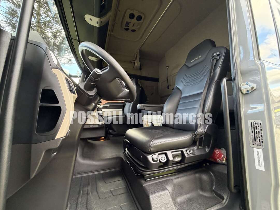 Caminhão VOLKSWAGEN METEOR 28480 Cavalo Mecânico ANO 2025 de Possoli Multimarcas no Paraná