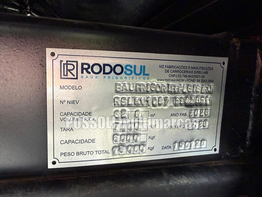 Caminhão MERCEDES BENZ MB 1317 Baú Frigorífico ANO 2025 de Possoli Multimarcas no Paraná