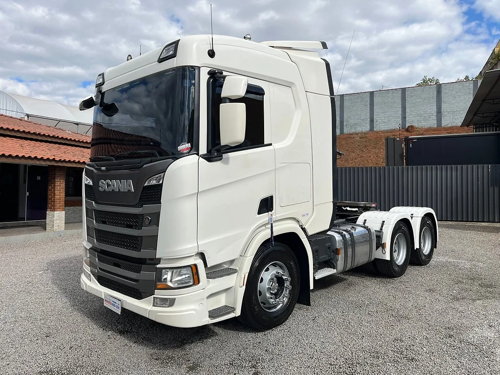 Caminhão SCANIA 540 Chassis ANO 2023 de Siqueira Caminhões em São Paulo