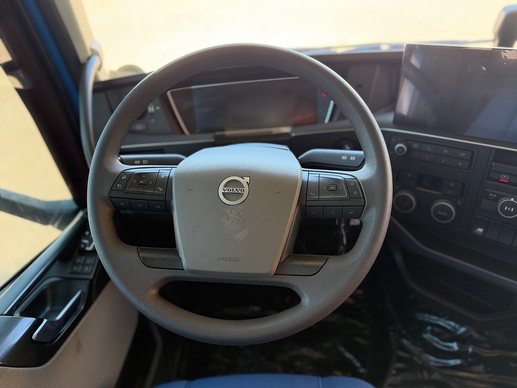 Caminhão VOLVO FH 540 Cavalo Mecânico ANO 2024 de Siqueira Caminhões em São Paulo