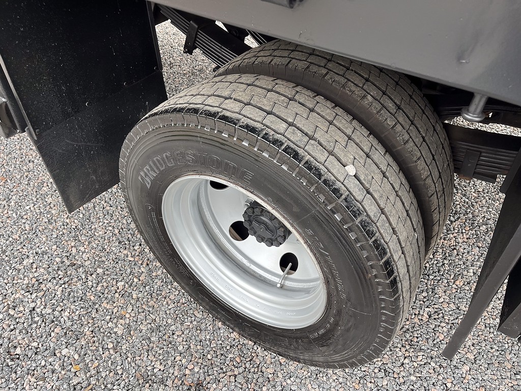 Caminhão FORD CARGO 816 Carga Seca ANO 2016 de Siqueira Caminhões em São Paulo