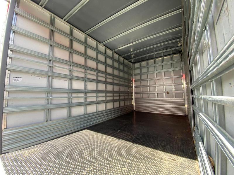 Caminhão IVECO DAILY 35-160 Baú Furgão ANO 2025 de Mauloni Veiculos no Paraná