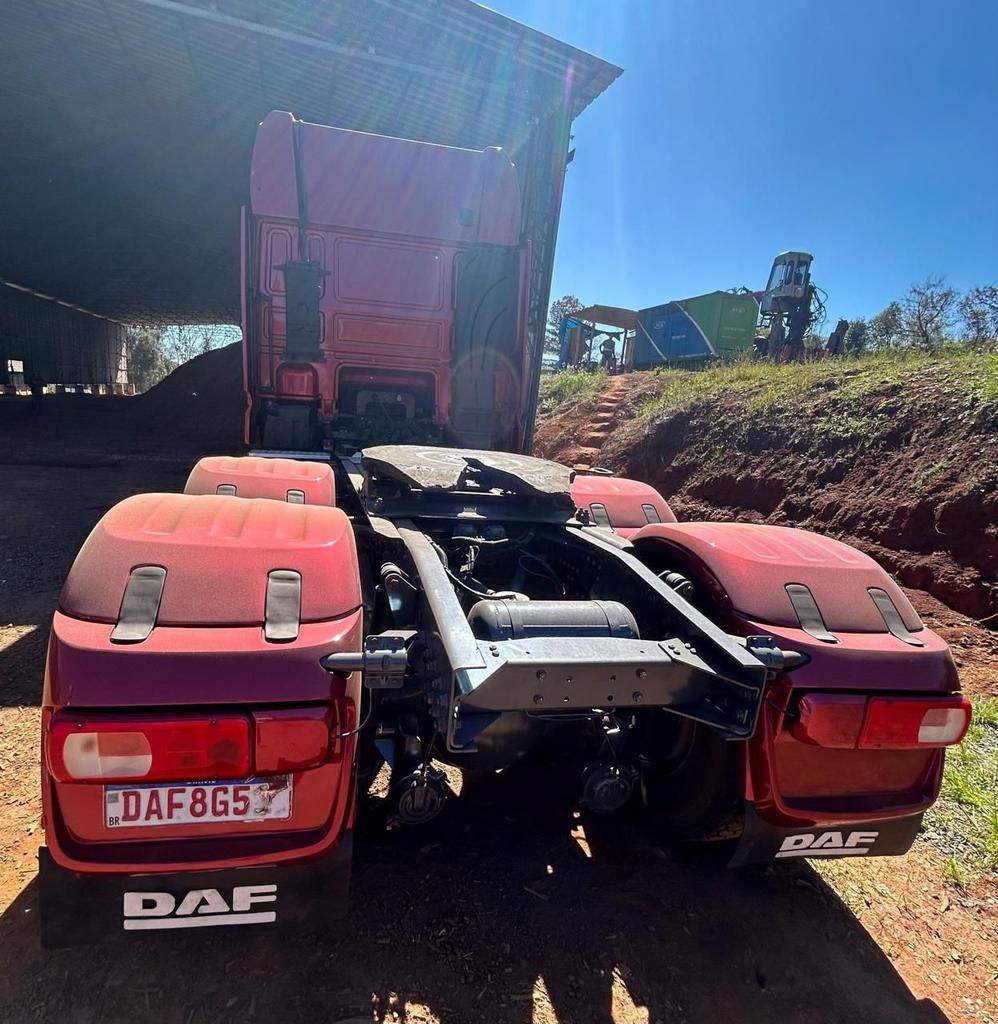 Caminhão DAF XF 530 Cavalo Mecânico ANO 2022 de Venda Truck Anuncios Itapeva SP em São Paulo
