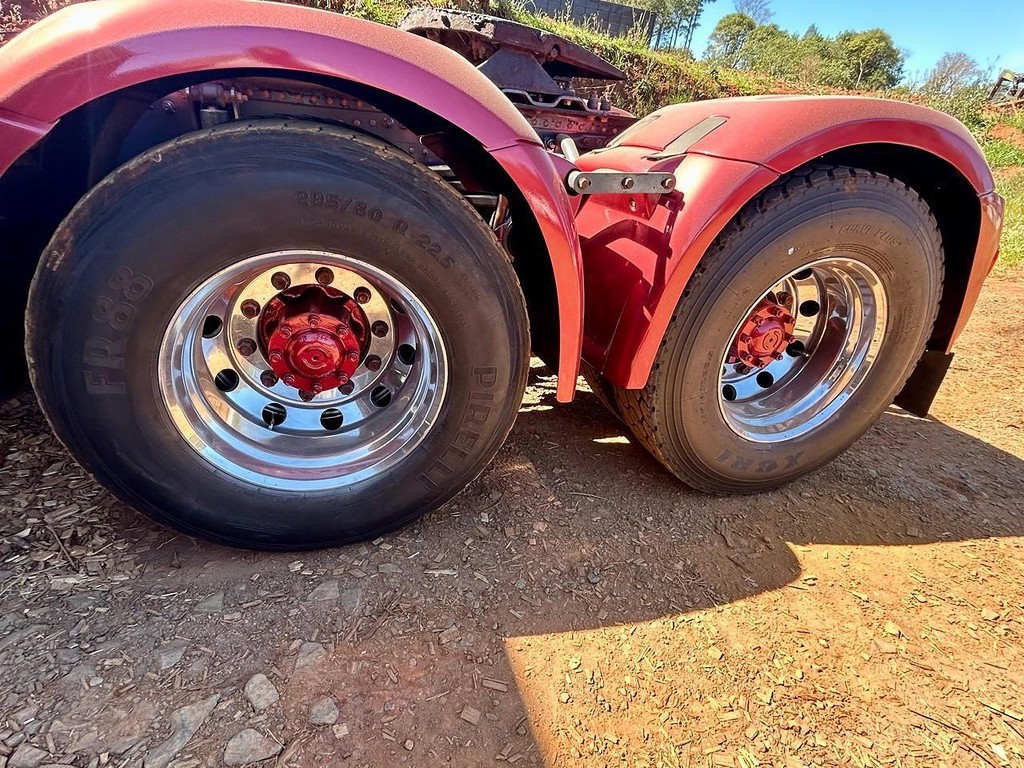Caminhão DAF XF 530 Cavalo Mecânico ANO 2022 de Venda Truck Anuncios Itapeva SP em São Paulo