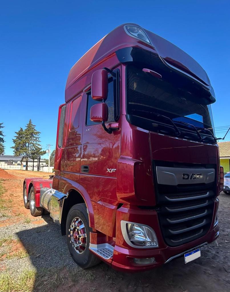 Caminhão DAF XF 530 Cavalo Mecânico ANO 2022 de Venda Truck Anuncios Itapeva SP em São Paulo
