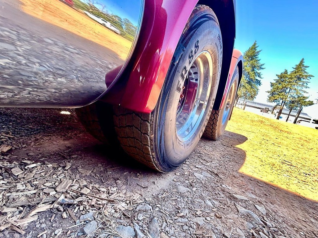 Caminhão DAF XF 530 Cavalo Mecânico ANO 2022 de Venda Truck Anuncios Itapeva SP em São Paulo