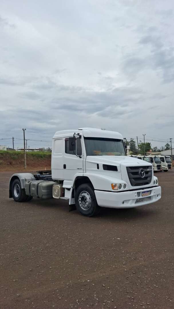 Caminhão MERCEDES BENZ MB 1635 Cavalo Mecânico ANO 2020 de Art Transportes Rodoviários LTDA no Paraná