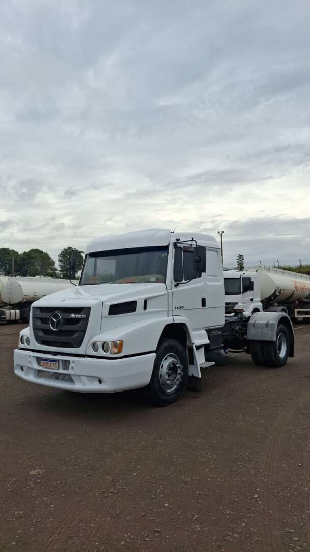 Caminhão MERCEDES BENZ MB 1635 Cavalo Mecânico ANO 2020 de Art Transportes Rodoviários LTDA no Paraná