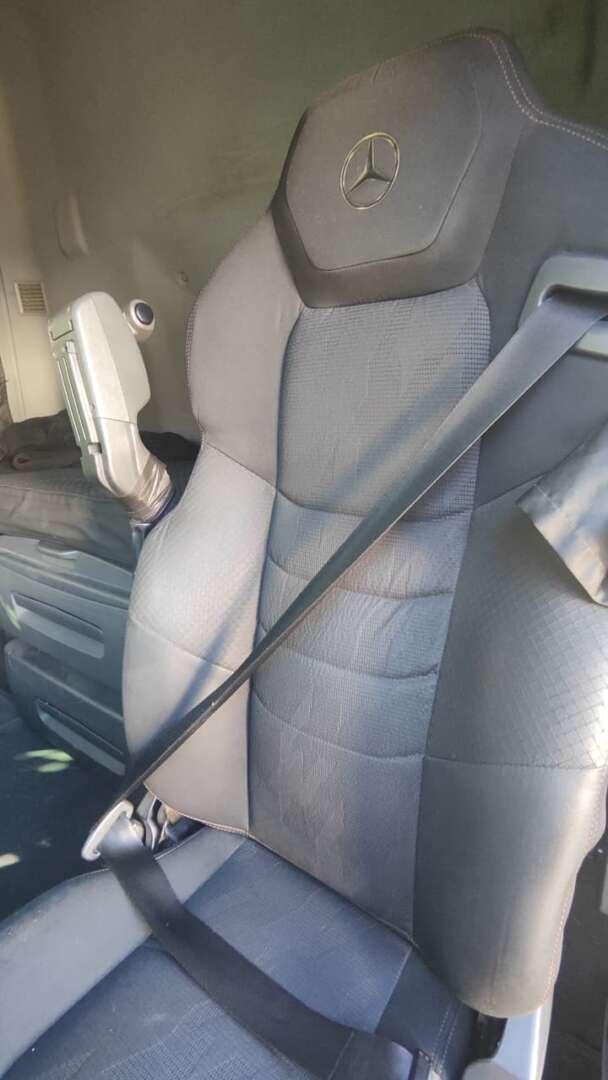 Caminhão MERCEDES BENZ MB 2651 Chassis ANO 2019 de De Nigris em São Paulo