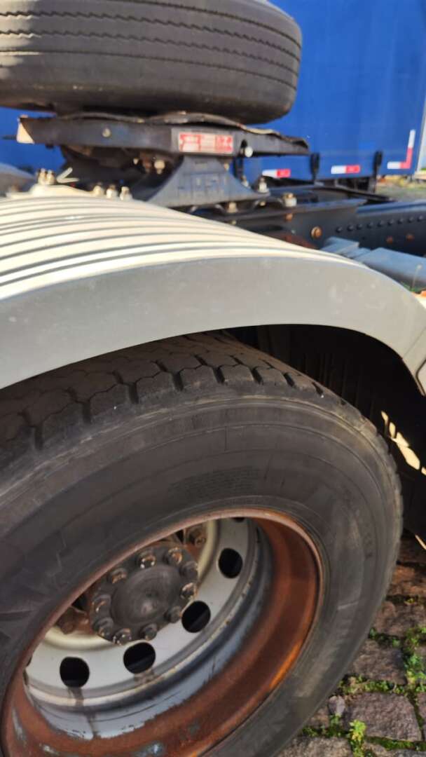 Caminhão MERCEDES BENZ MB 2651 Chassis ANO 2019 de De Nigris em São Paulo