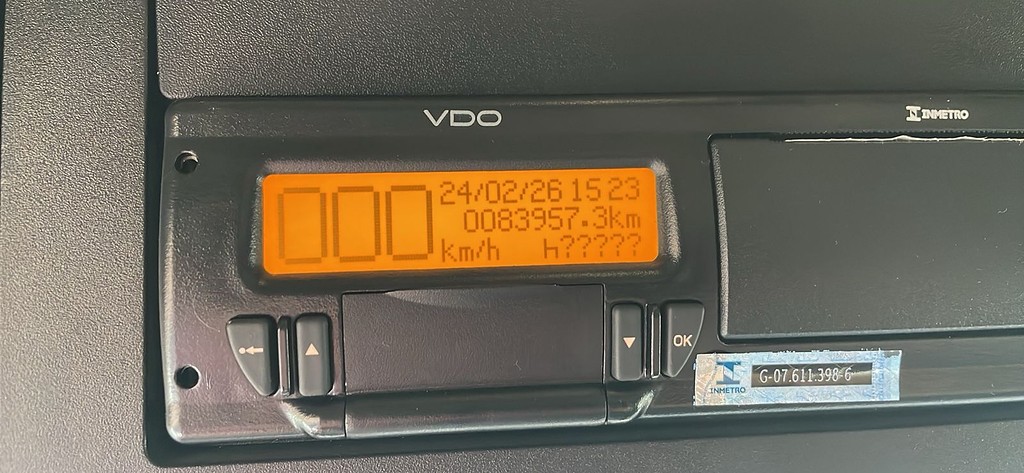 Caminhão MERCEDES BENZ MB 2653 Chassis ANO 2023 de De Nigris em São Paulo