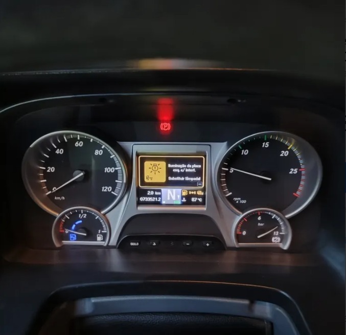 Caminhão MERCEDES BENZ MB 2651 Chassis ANO 2019 de De Nigris em São Paulo