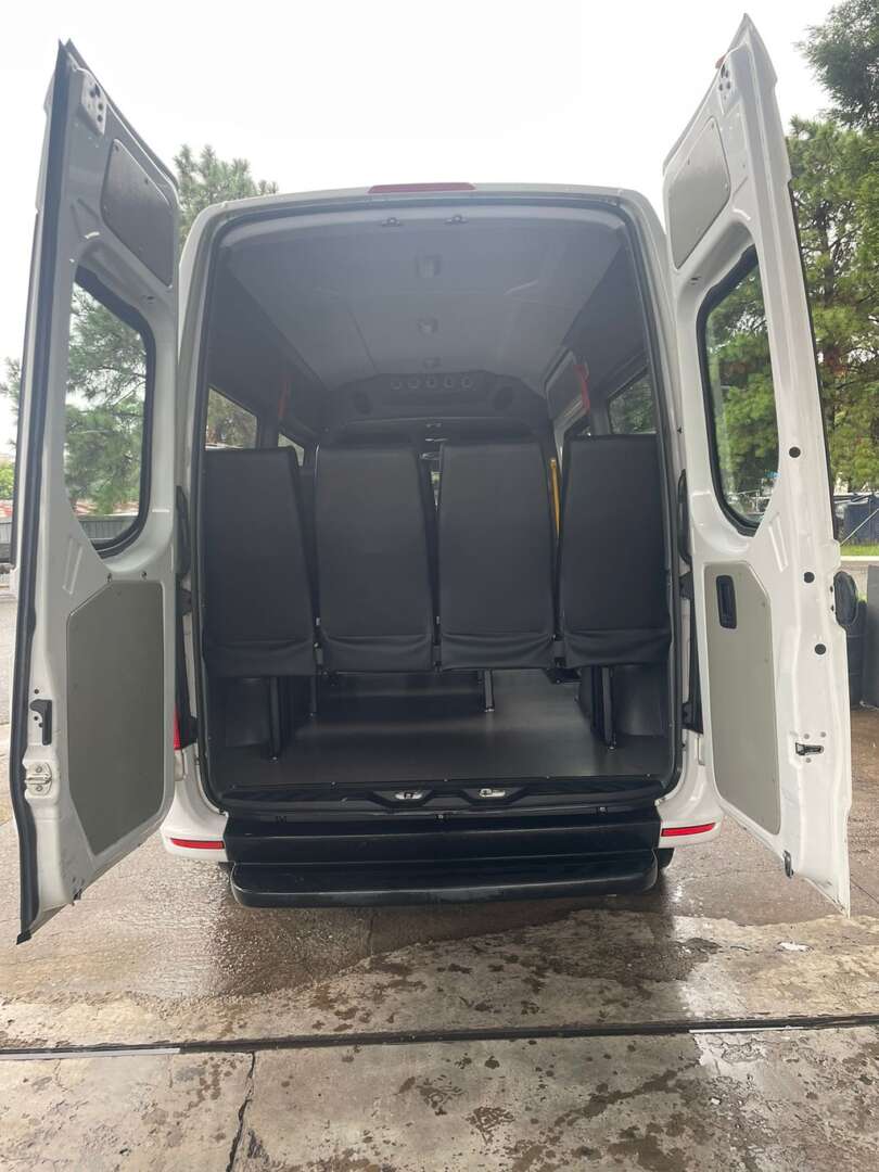 Caminhão MERCEDES BENZ SPRINTER Passageiro ANO 2020 de De Nigris em São Paulo