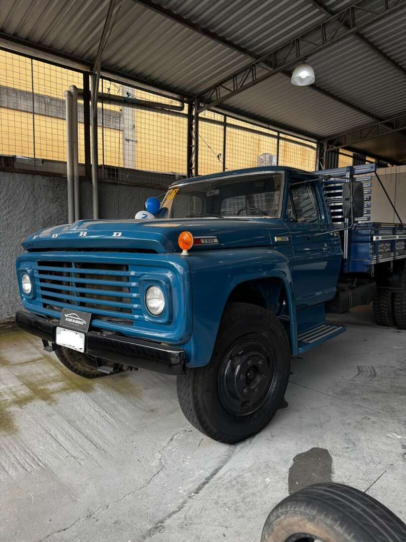 Caminhão FORD F-600 ANO 1978 Carroceria de Roque de Moraes Caminhões em São Paulo