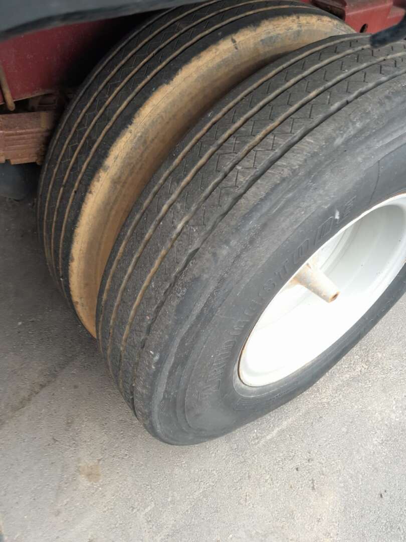 Caminhão MERCEDES BENZ MB 1317 ANO 1987 Truck Carroceria de Roque de Moraes Caminhões em São Paulo