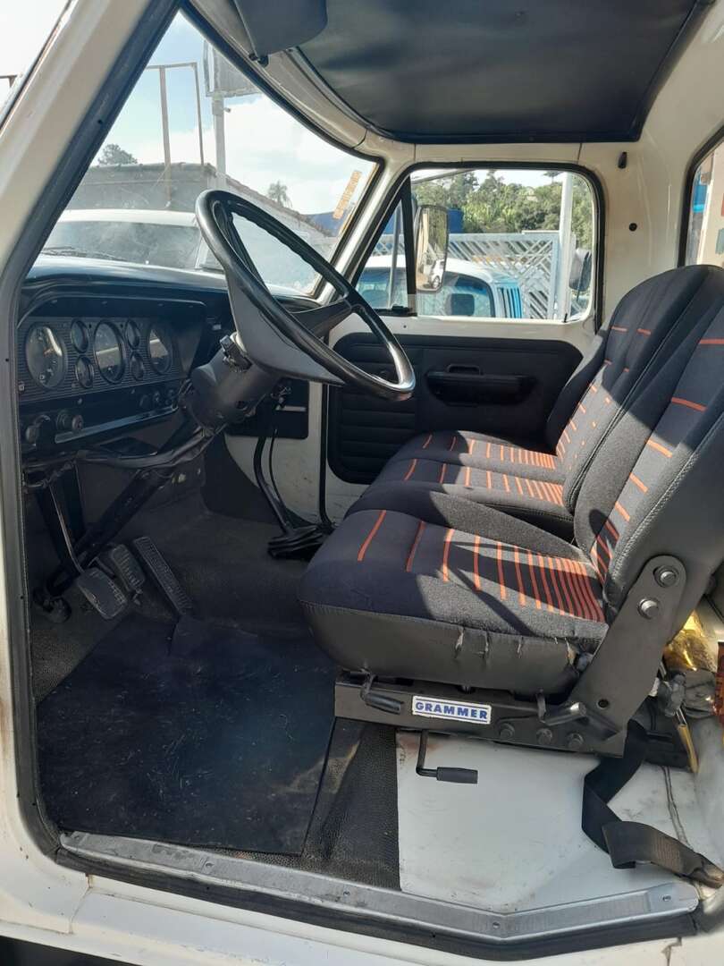 Caminhão FORD F-11000 ANO 1991 Carroceria de Roque de Moraes Caminhões em São Paulo