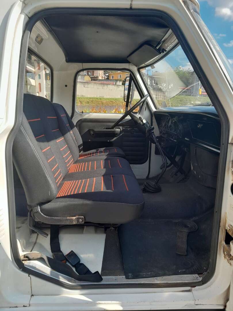 Caminhão FORD F-11000 ANO 1991 Carroceria de Roque de Moraes Caminhões em São Paulo