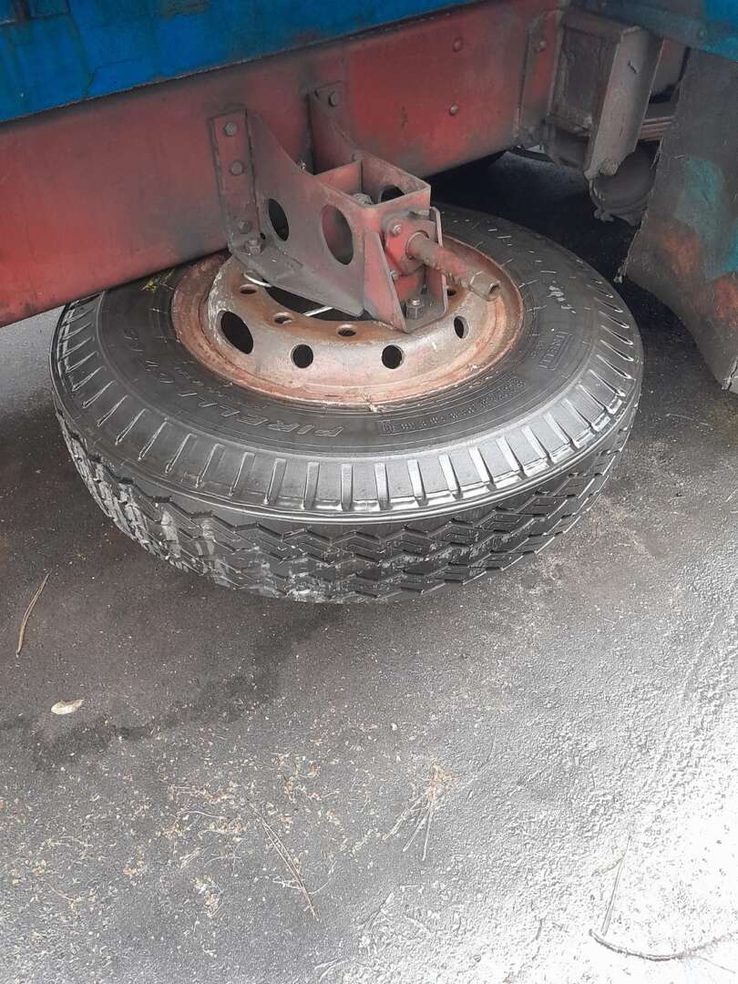 Caminhão MERCEDES BENZ MB 1513 Tanque Pipa ANO 1980 de Roque de Moraes Caminhões em São Paulo