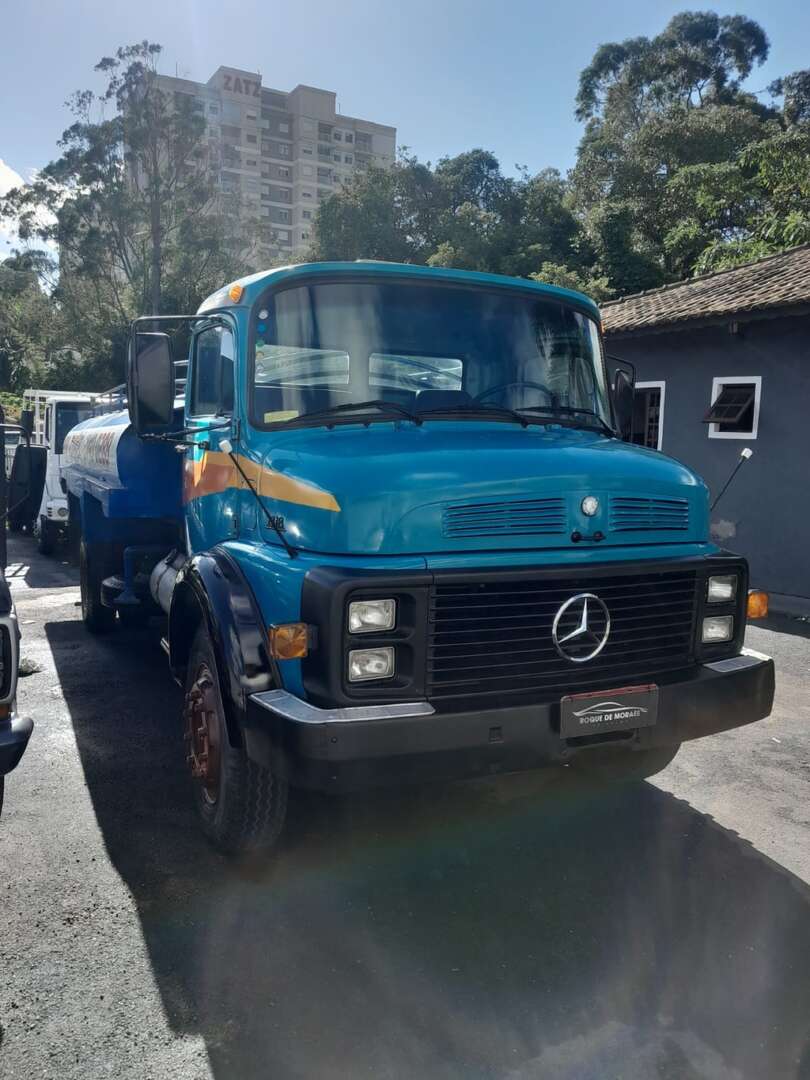 Caminhão MERCEDES BENZ MB 1318 Tanque&nbsp;Pipa ANO 1987 de Roque de Moraes Caminhões em São Paulo