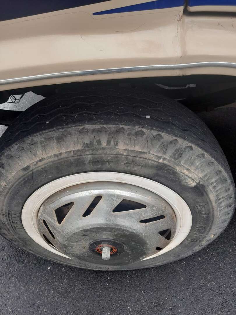 Caminhão MERCEDES BENZ MB 608 Baú Furgão ANO 1986 de Roque de Moraes Caminhões em São Paulo