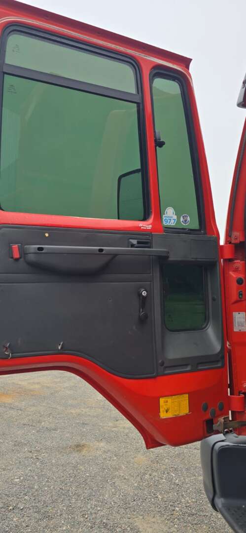 Caminhão FORD CARGO 2628 Caçamba Basculante ANO 2009 de Durau e Stoco Comercio de Caminhões LTDA no Paraná