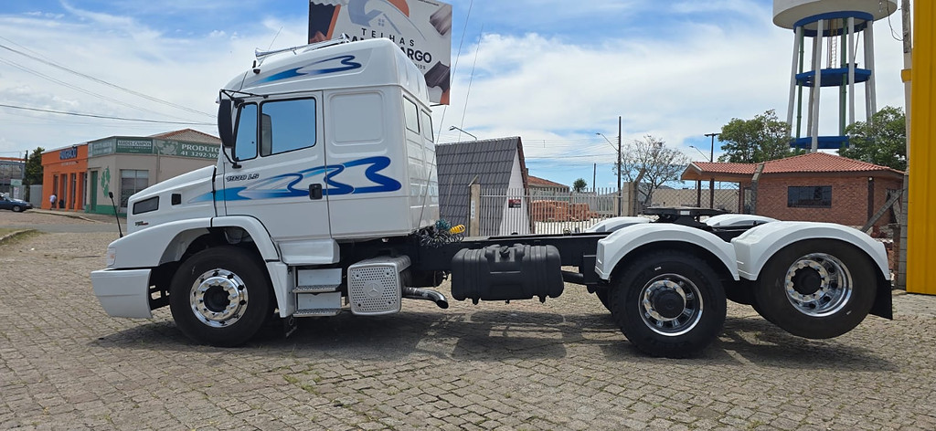 Caminhão MERCEDES BENZ MB 1938 Cavalo Mecânico ANO 1999 de Durau e Stoco Comercio de Caminhões LTDA no Paraná