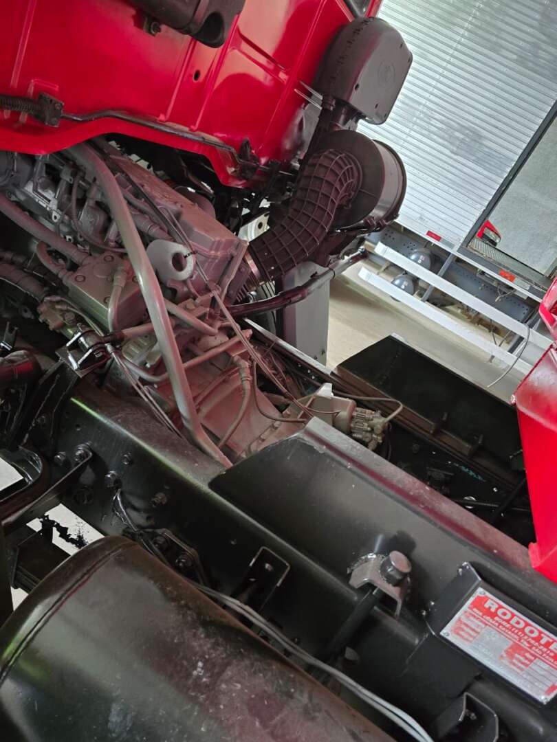 Caminhão FORD CARGO 2628 Caçamba Basculante ANO 2006 de Durau e Stoco Comercio de Caminhões LTDA no Paraná