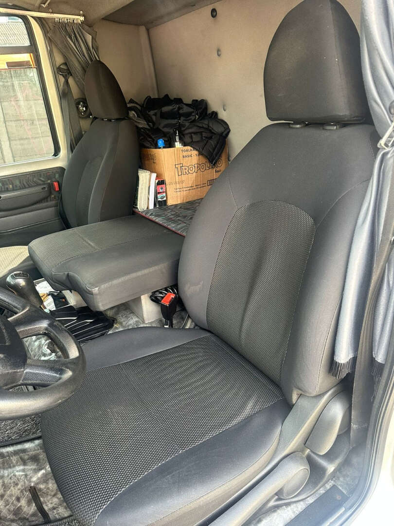 Caminhão FORD CARGO 815 Baú Sider ANO 2010 de Durau e Stoco Comercio de Caminhões LTDA no Paraná