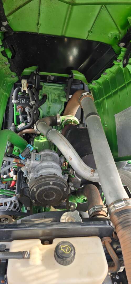 TRATOR JOHN DEERE JOHN DEERE 5080 ANO 2019 de Durau e Stoco Comercio de Caminhões LTDA no Paraná