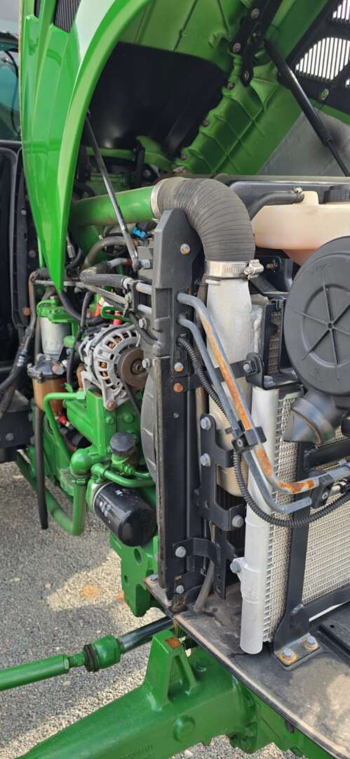 TRATOR JOHN DEERE JOHN DEERE 5080 ANO 2019 de Durau e Stoco Comercio de Caminhões LTDA no Paraná