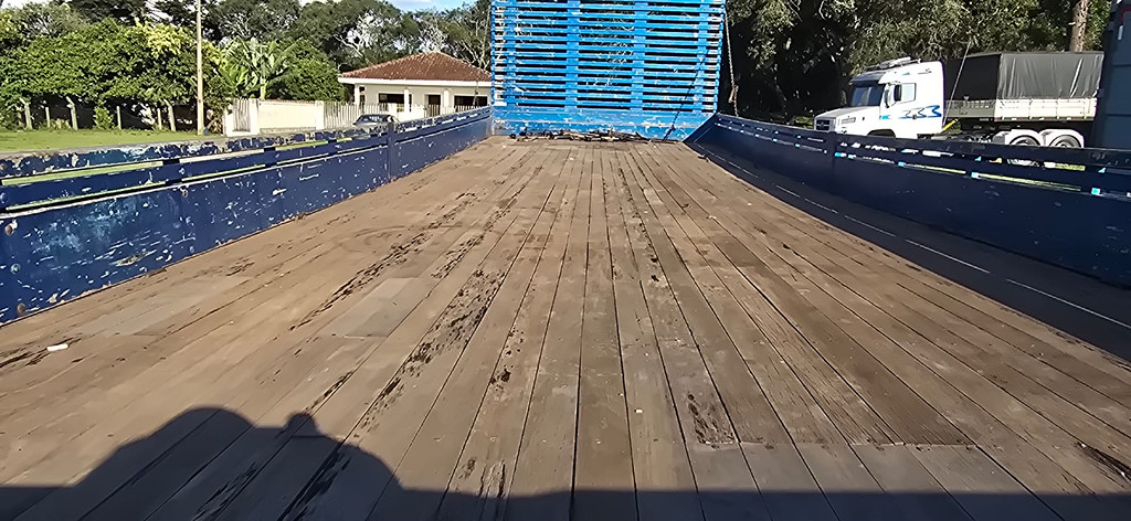 Carreta IMPLEMENTO CAMINHÃO CARROCERIA JAROL ANO 2022 2 Eixos de Durau e Stoco Comercio de Caminhões LTDA no Paraná