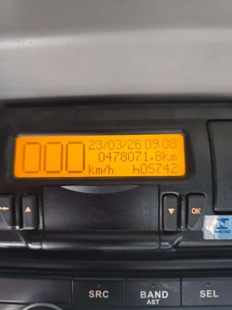 Caminhão VOLVO VM 330 Carroceria ANO 2022 de Durau e Stoco Comercio de Caminhões LTDA no Paraná