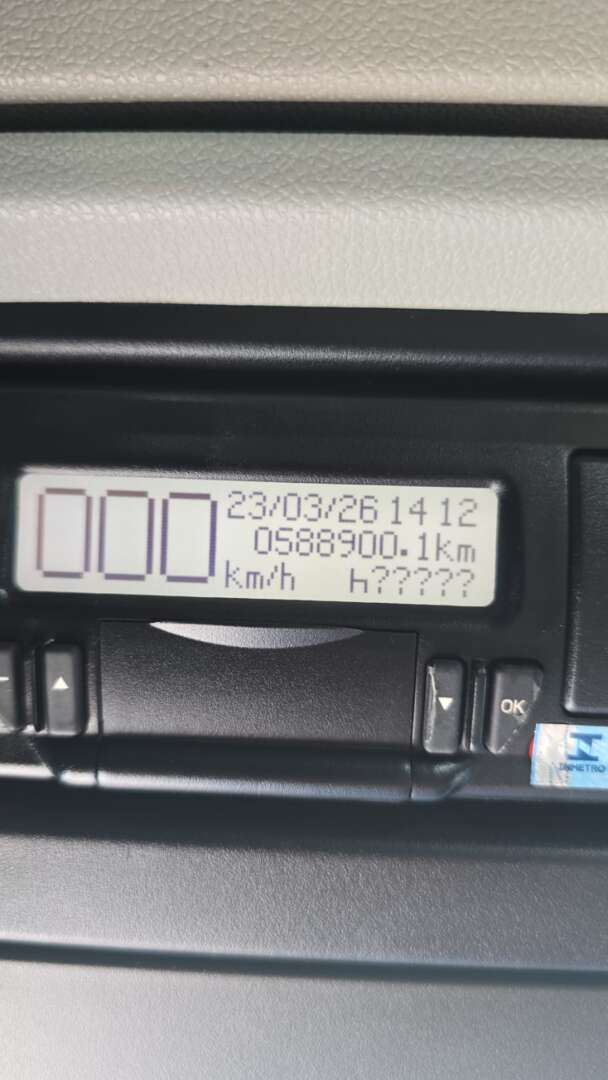 Caminhão SCANIA 360 Carroceria ANO 2021 de Durau e Stoco Comercio de Caminhões LTDA no Paraná