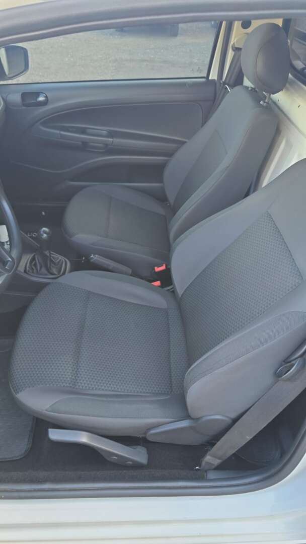 UTILITÁRIO VOLKSWAGEN SAVEIRO Carroceria ANO 2022 de Durau e Stoco Comercio de Caminhões LTDA no Paraná