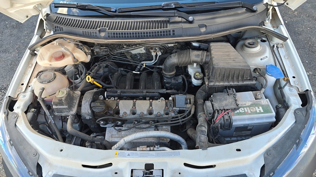 UTILITÁRIO VOLKSWAGEN SAVEIRO Carroceria ANO 2022 de Durau e Stoco Comercio de Caminhões LTDA no Paraná