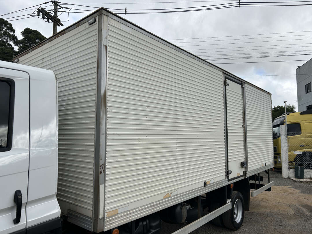 Caminhão VOLKSWAGEN VW 9170 Baú Furgão ANO 2022 de Linha Verde Caminhões e Máquinas no Paraná