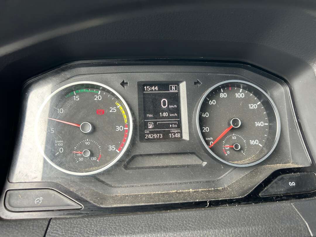 Caminhão VOLKSWAGEN VW 9170 Baú Furgão ANO 2022 de Linha Verde Caminhões e Máquinas no Paraná