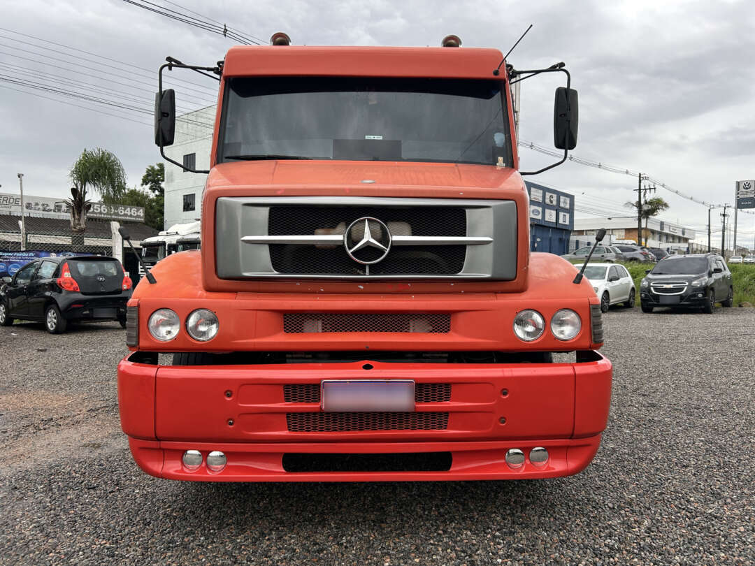 Caminhão MERCEDES BENZ MB 1620 Carga Seca ANO 1998 de Linha Verde Caminhões e Máquinas no Paraná