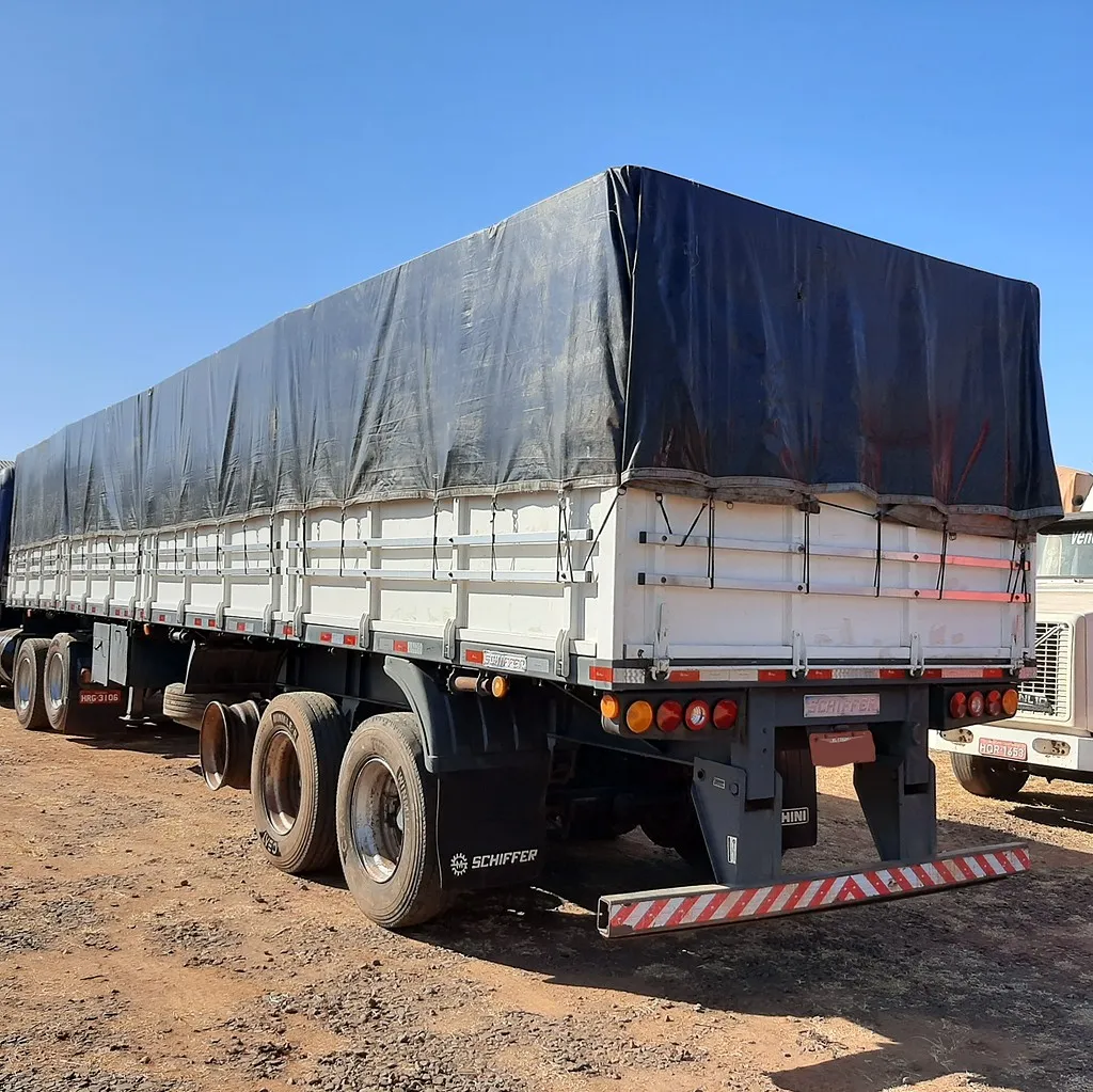 Carreta SEMI-REBOQUE GRANELEIRO Schiffer ANO 2008 3 Eixos de MegaTruck MS no Mato Grosso do Sul