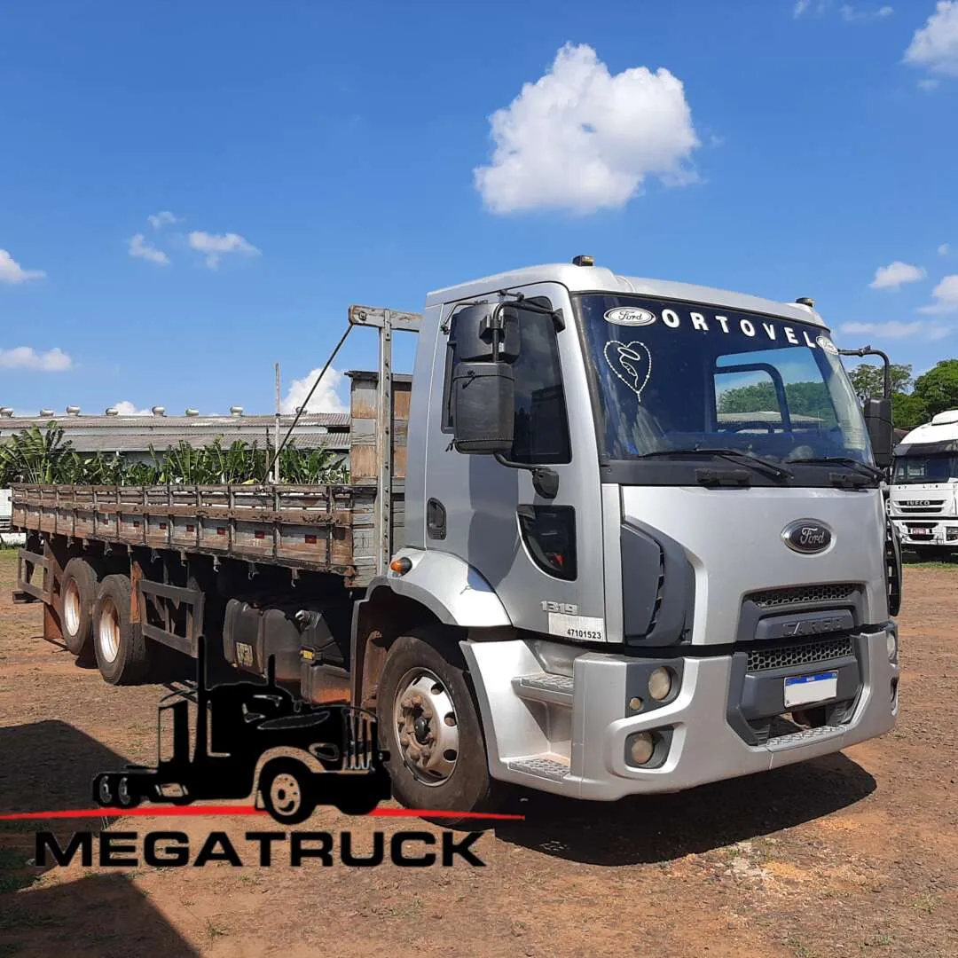 Caminhão FORD CARGO 1319 Carga Seca ANO 2013 de MegaTruck MS no Mato Grosso do Sul