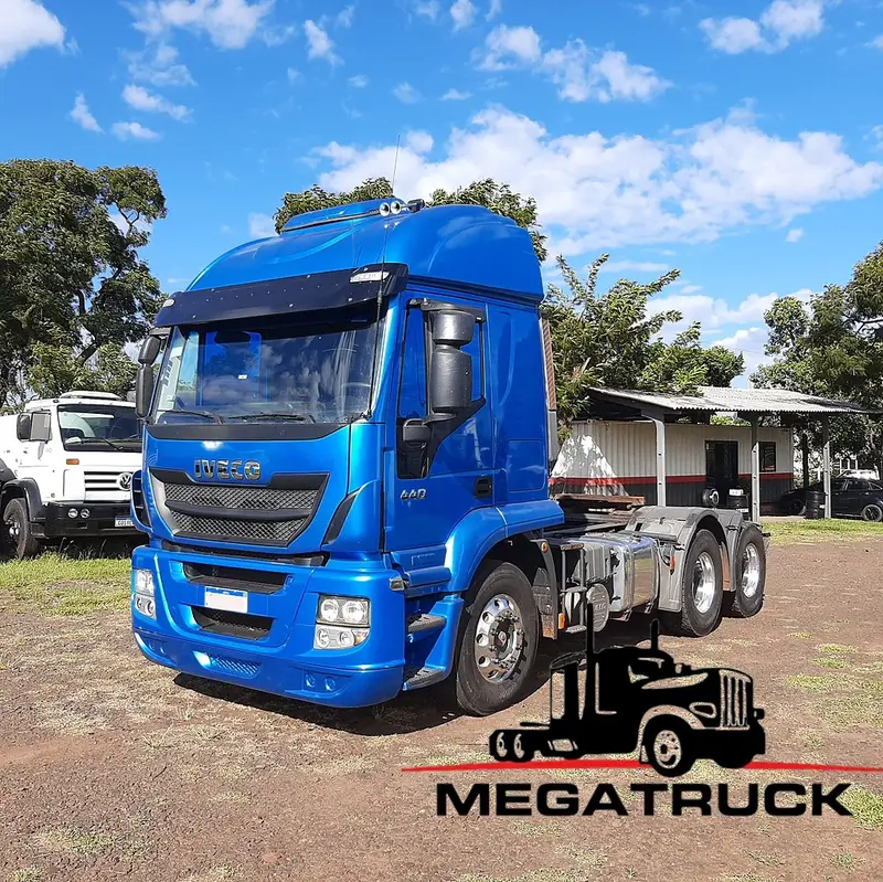 Caminhão IVECO STRALIS 440 ANO 2018 de MegaTruck MS no Mato Grosso do Sul