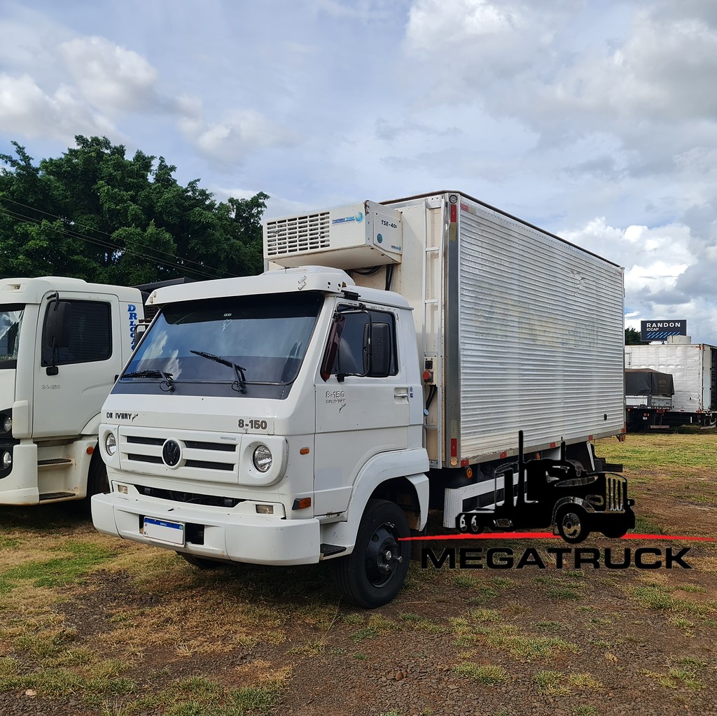 Caminhão VOLKSWAGEN VW 8150 Baú Frigorífico ANO 2010 de MegaTruck MS no Mato Grosso do Sul