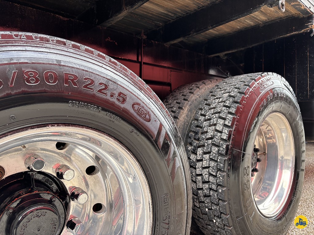 Caminhão VOLKSWAGEN VW 24280 Guincho Munck ANO 2015 de Truck Mais Caminhões no Paraná