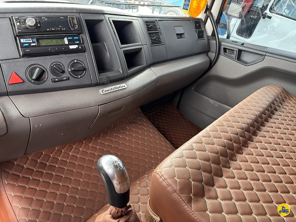 Caminhão VOLKSWAGEN VW 24280 Guincho Munck ANO 2015 de Truck Mais Caminhões no Paraná