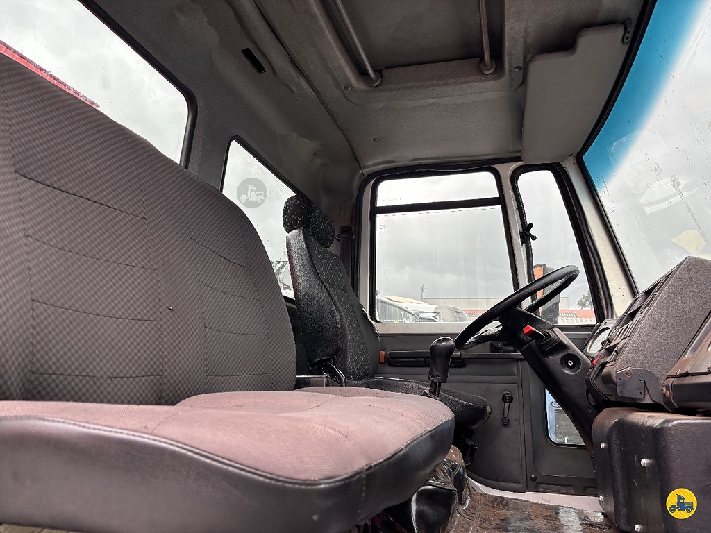 Caminhão FORD CARGO 1717 Baú Bebidas ANO 2007 de Truck Mais Caminhões no Paraná